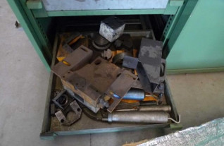 knipmachines-geka-ponsknipmachine-geka-946-4
