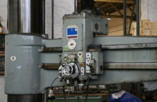 radialbohrmaschinen-790-1