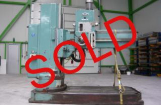 radial-drilling-machine-737