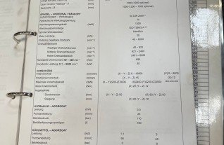 ec8fff92-e0e7-4ad2-9170-d72529df8daa.jpg