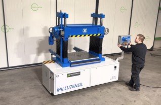 MILLUTENSIL BV 26 C - Die spotting press 900 x 750 x 30 T 2-3 6887