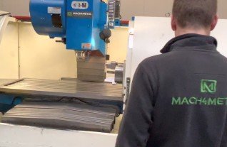 CHINCH MILL 50 VMC machining center Fagor 8055 MACH4METAL 3-3