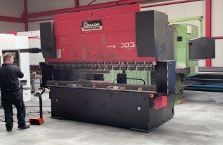 Amada HFBO 100 - 3000 CNC Pressbrake Abkantpresse Kantbank MACH4METAL 6398 Operateur 1999