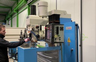 PROTOTRAK  DM750 bed milling SMX Teachin Zyklen MACH4METAL 6333