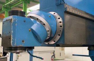 CME FS-4 Bed milling machine MACH4METAL bettcraesmaschine bed milling 5554 spindle to 4000 Rpm 2-2