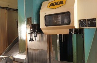 5425 = Axa Vario 2 Travelling Column Milling machine