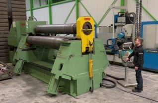 HAEUSLER VRM-HY 3100 x 60 mm 4 roll plate bender rolls blechwalze calandra rouleusse MACH4METAL 6012
