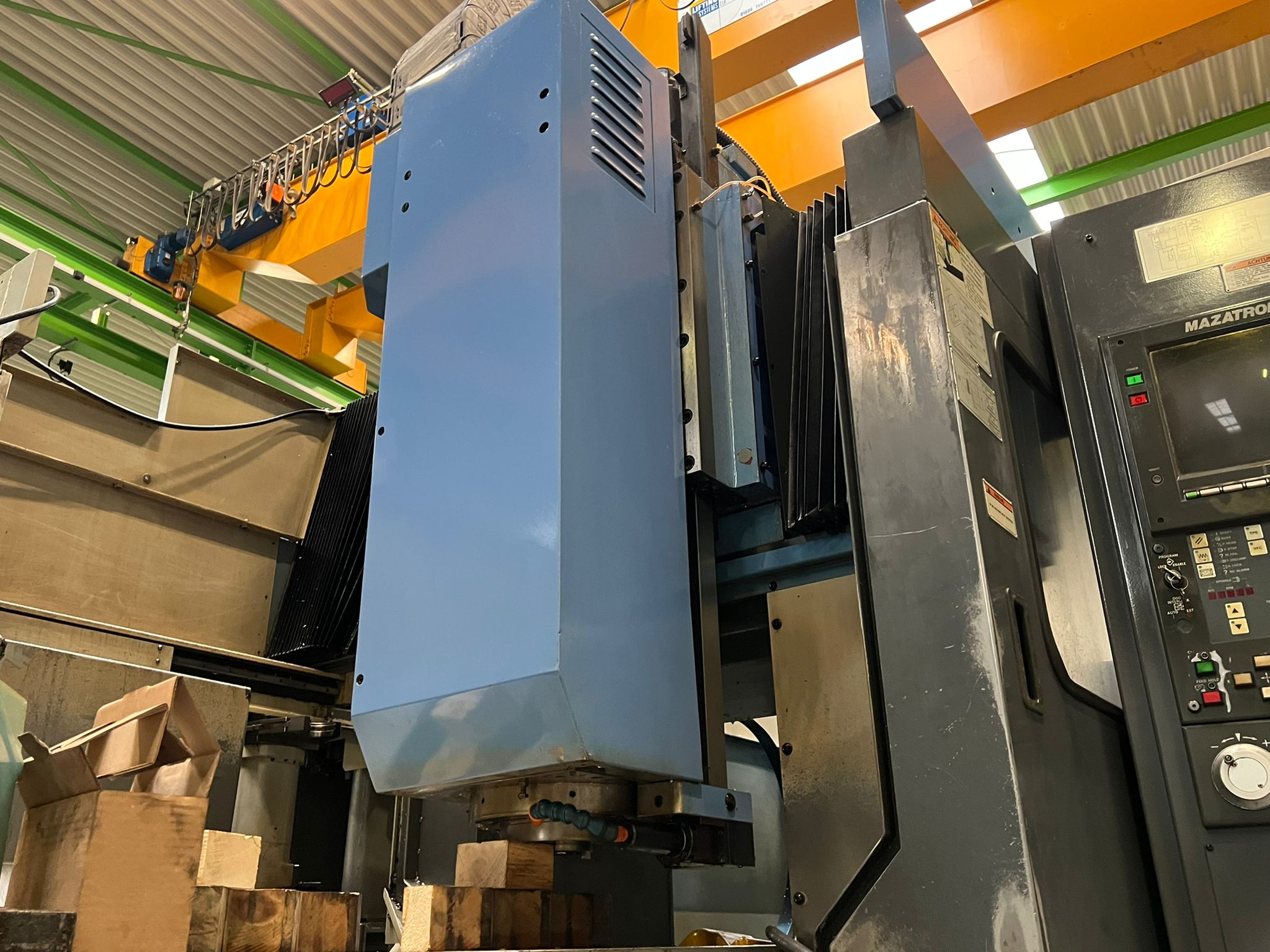 MAZAK - AJV-25 / 404N 3-axis CNC machine (VMC) used | Mach4Metal