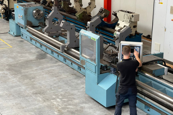 VDF Wohlenberg - U 900 CNC