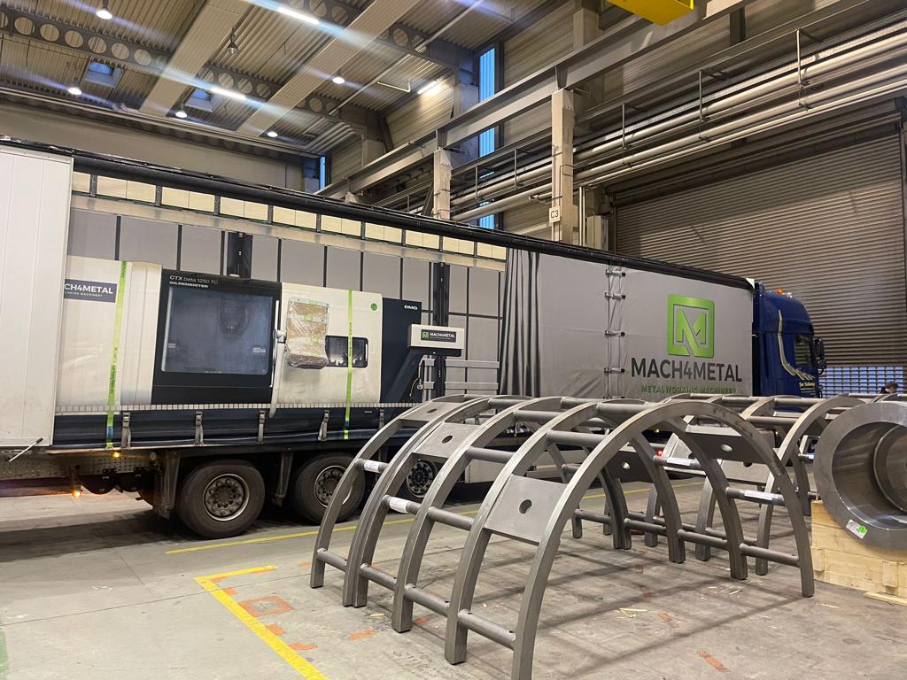 New trailer to serve our clients! | Mach4Metal
