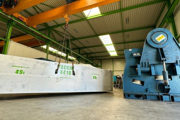 Packing HAEUSLER Shipyard rolling press 45.000 Kg