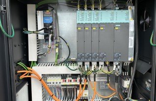 doosan-lynx-220-lyc-7757.jpeg