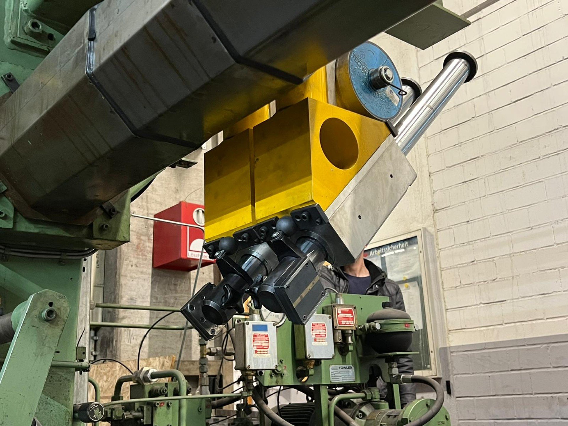 New And Used Machine Tools & Equipment