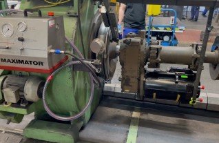 Hegenscheidt MFD PR 250 Wheelset press 250 T SIEMENS TOUCH MACH4METAL new 2010 MACH4METAL 7045 4-4