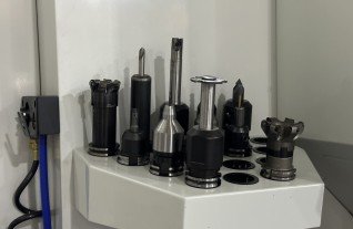 haas-umc-750-8501 (24).jpeg