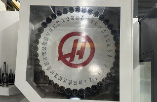 haas-umc-750-8501 (20).jpeg