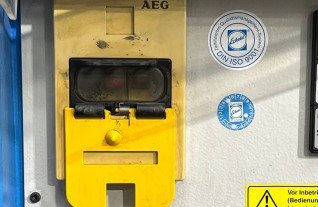 b7cde72b-e8fc-4e26-b4c0-121925ab7fa8.jpg