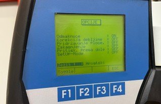 d52417e1-6db4-4ac9-a35b-3581ae10aeea.jpg