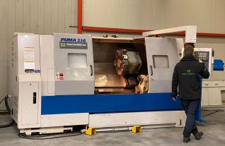 DOOSAN - PUMA 350