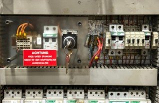 4e000cf0-bba4-4420-a99d-bac8b9e12a67.jpg
