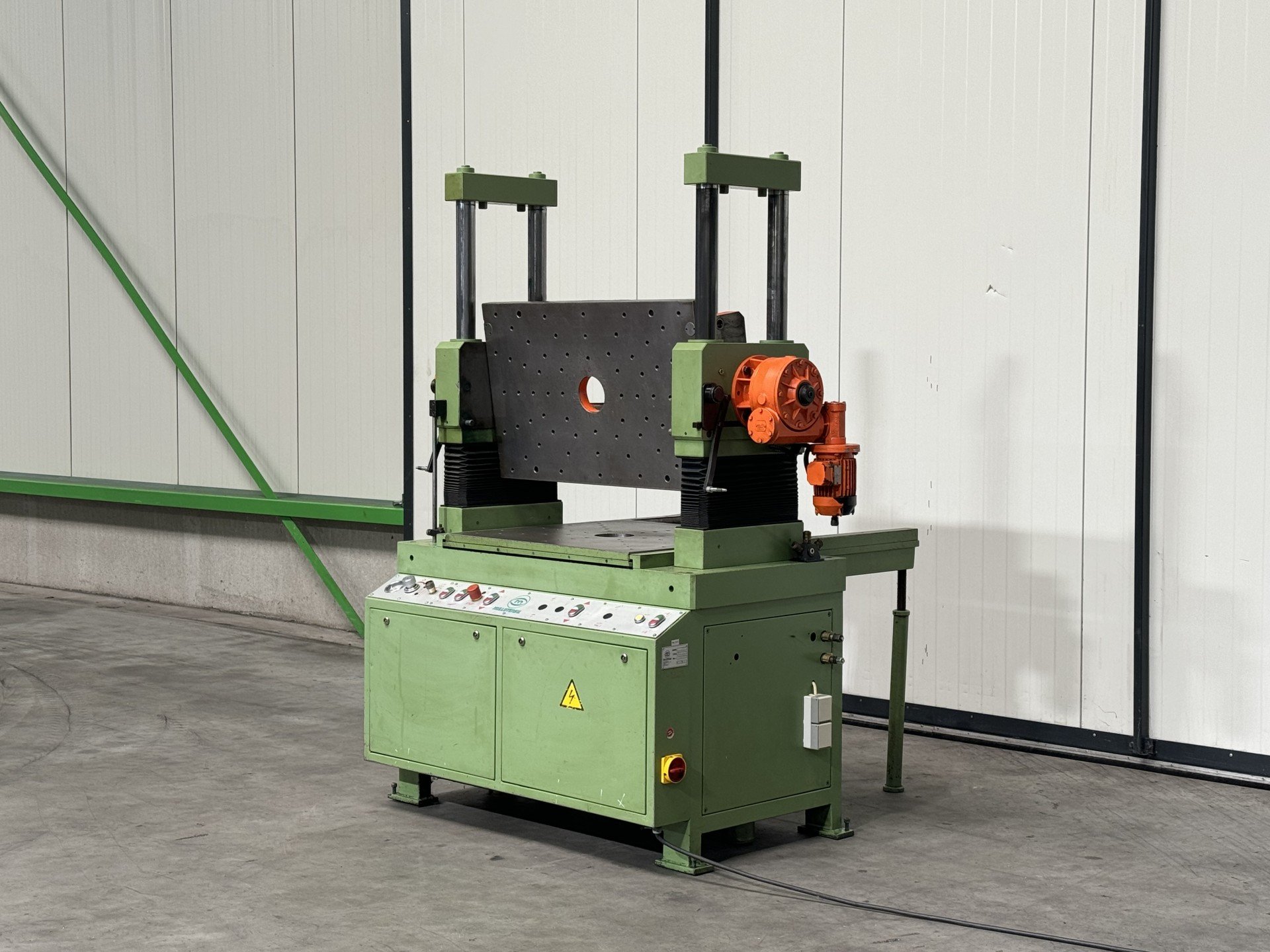 New And Used Machine Tools & Equipment
