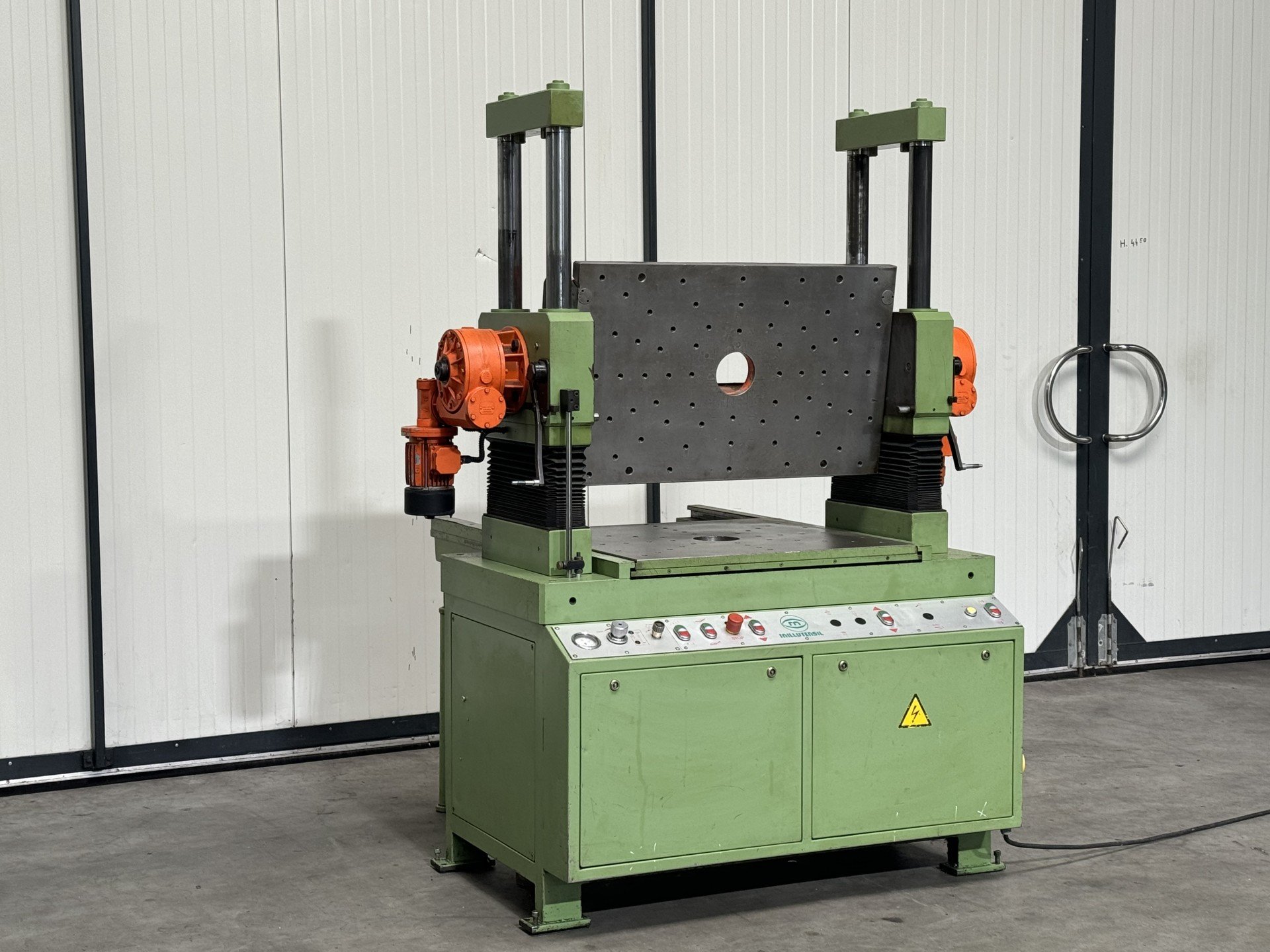 New And Used Machine Tools & Equipment