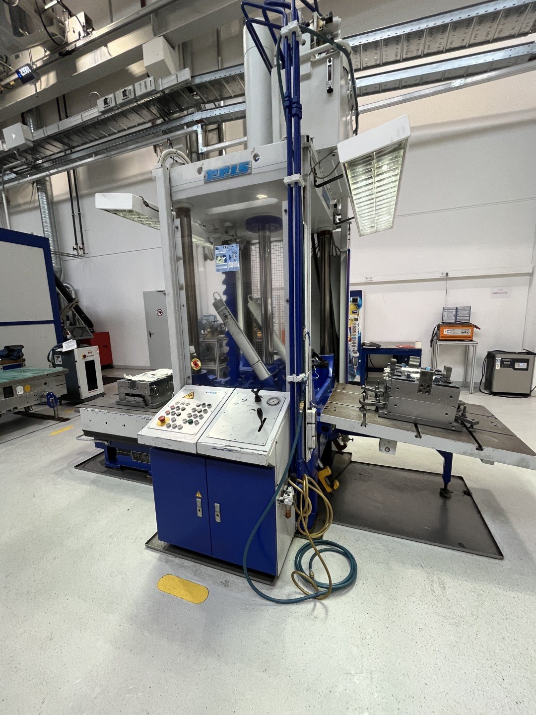 New And Used Machine Tools & Equipment