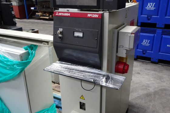 MITSUBISHI - EA12V