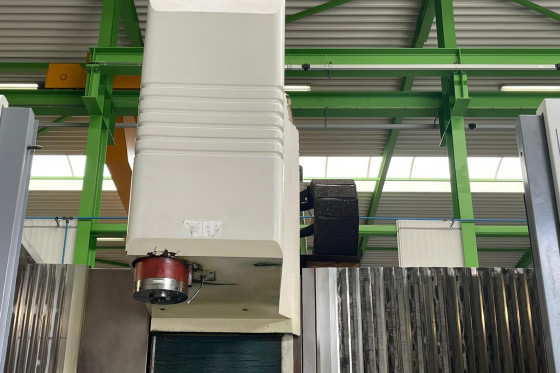 MAZAK - VTC 300 C - II 