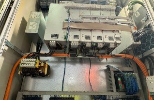 fcecde46-3f73-4c47-990f-50f6514671f8.jpg