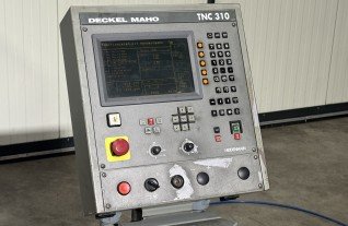 deckel-maho-dmu-50-m-8725.jpeg