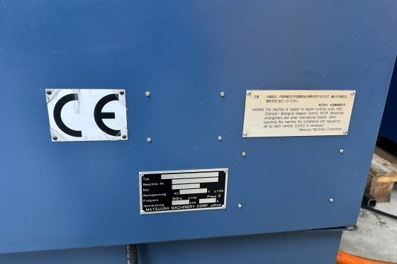 Matsuura - MAM 72 - 35V 5-axis CNC machine (VMC) used | Mach4Metal