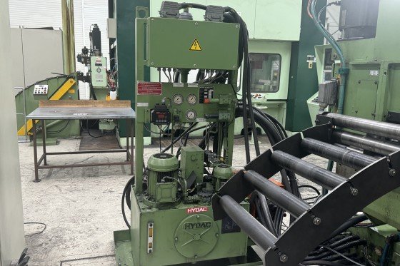 ANDRITZ KAISER - KSTU 1600