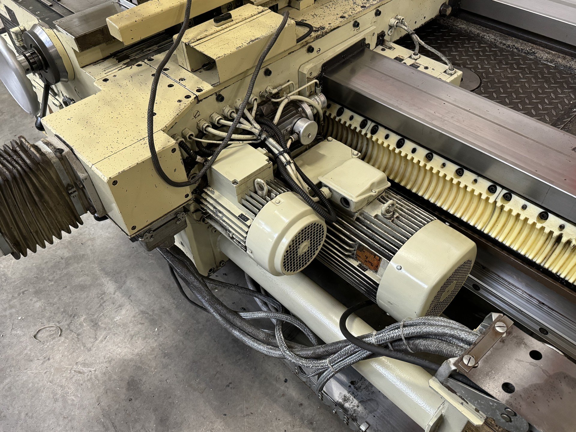 New And Used Machine Tools & Equipment