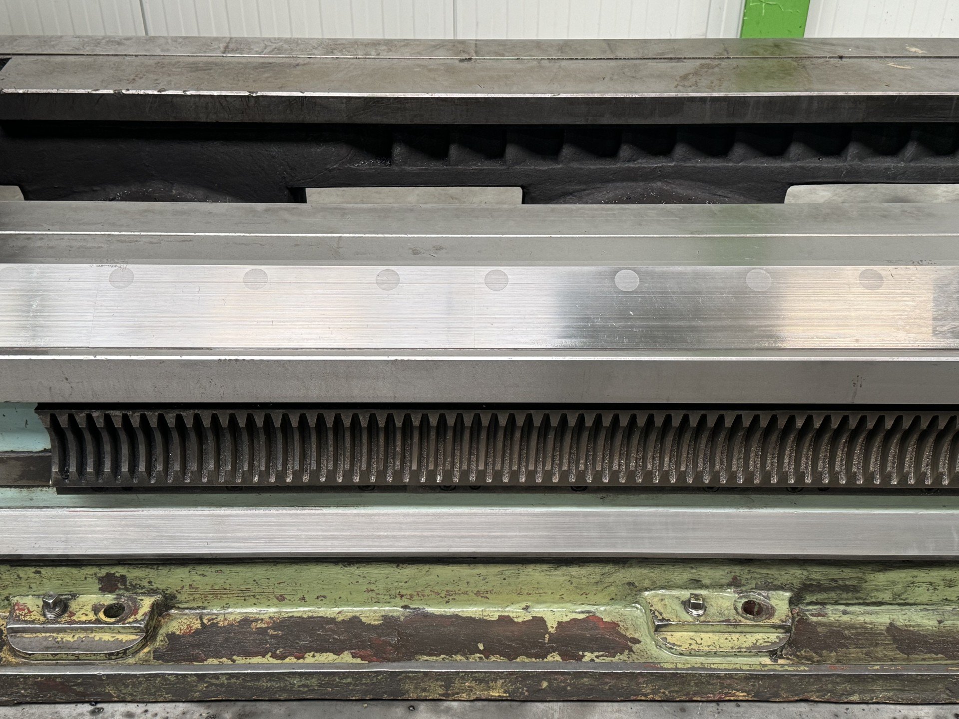New And Used Machine Tools & Equipment