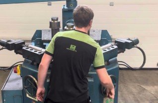 Roundo R-3-S Section and Profile bender Mach4Metal 2-2