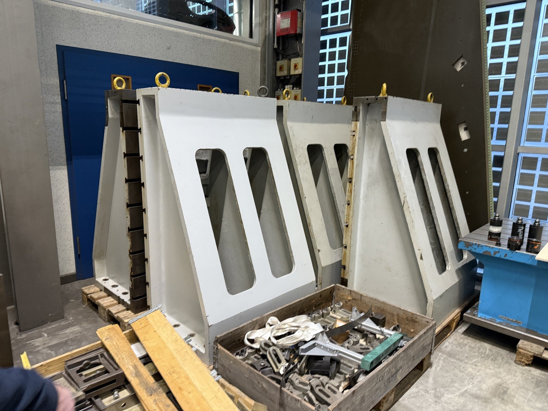New And Used Machine Tools & Equipment