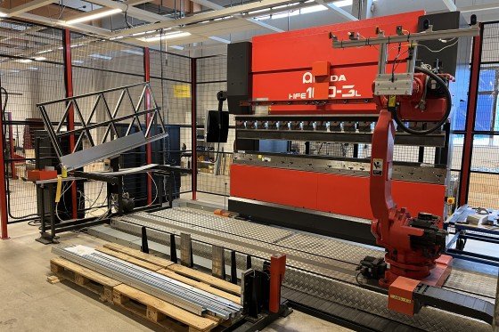 AMADA - HFE 100-3L + ASTRO 50Y