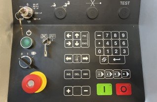 e5f34026d8b9d17f8d478c0b55fe0be663e0c7a3.jpg