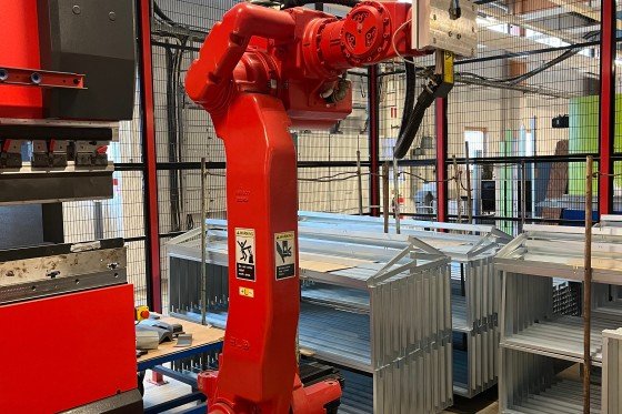 AMADA - HFE 100-3L + ASTRO 50Y