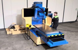 LGB 16090SM Portal Grinding machine Portal schleiffmaschine 1730 x 925 x 525 mm Mach4Metal 9015 2-2