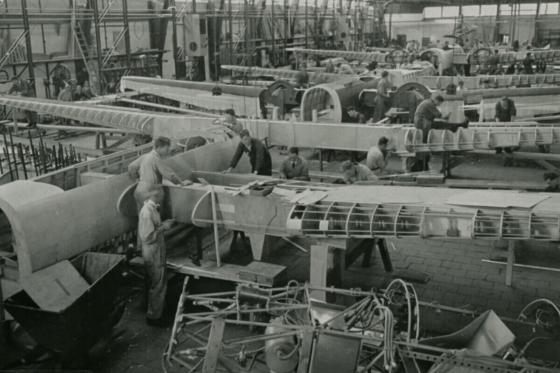 Fokker Eckold - KF 400