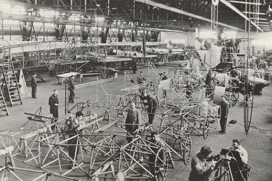 Fokker Eckold - KF 400