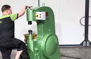 Eckold Fokker KF400 Kraftformer Shrinking Stretching Doming Forming Mach4Metal