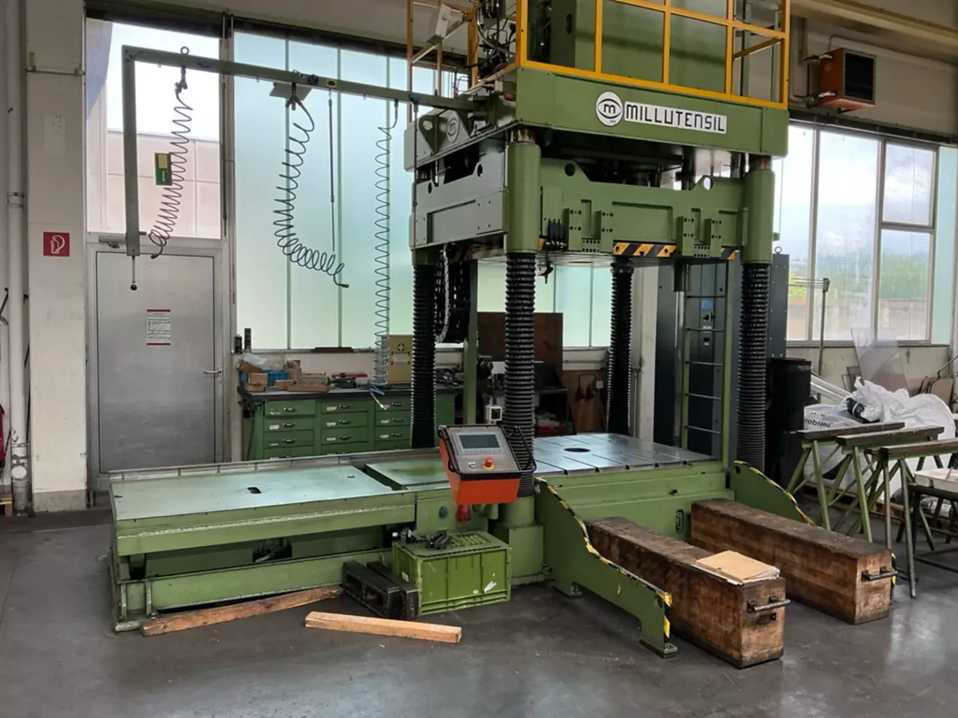 New And Used Machine Tools & Equipment