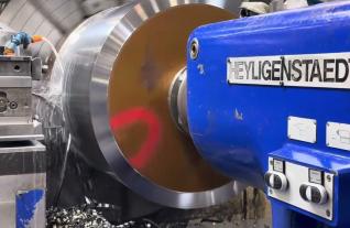 Turning and cutting workpiece on Heyligenstaedt NDC710 Mach4Metal 2-4 9181