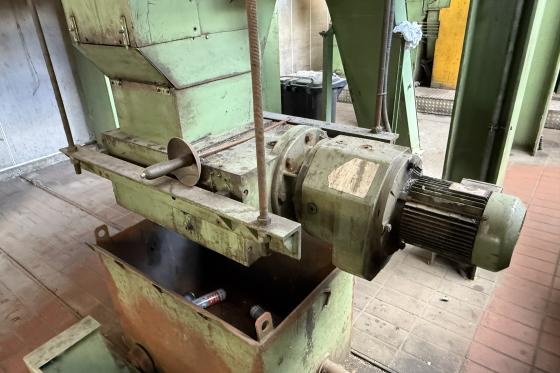 Hegenscheidt MFD - 106-T CNC