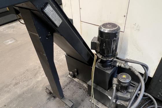 MAZAK - VTC 200C-II