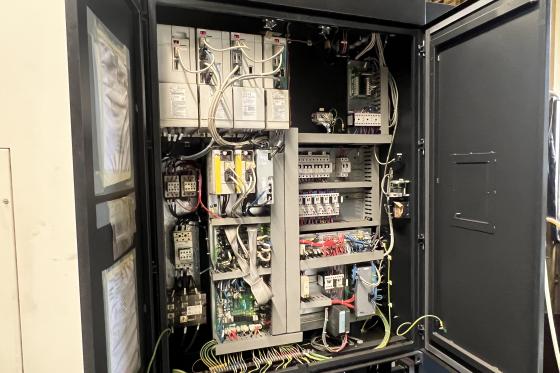 MAZAK - VTC 200C-II 3-axis CNC machine (VMC) used | Mach4Metal