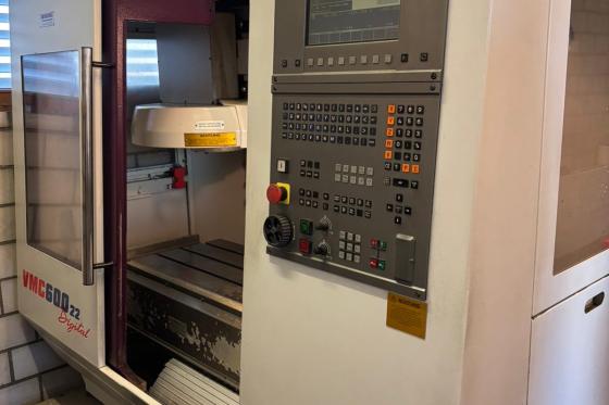 BRIDGEPORT - VMC 560 3-axis CNC machine (VMC) used | Mach4Metal
